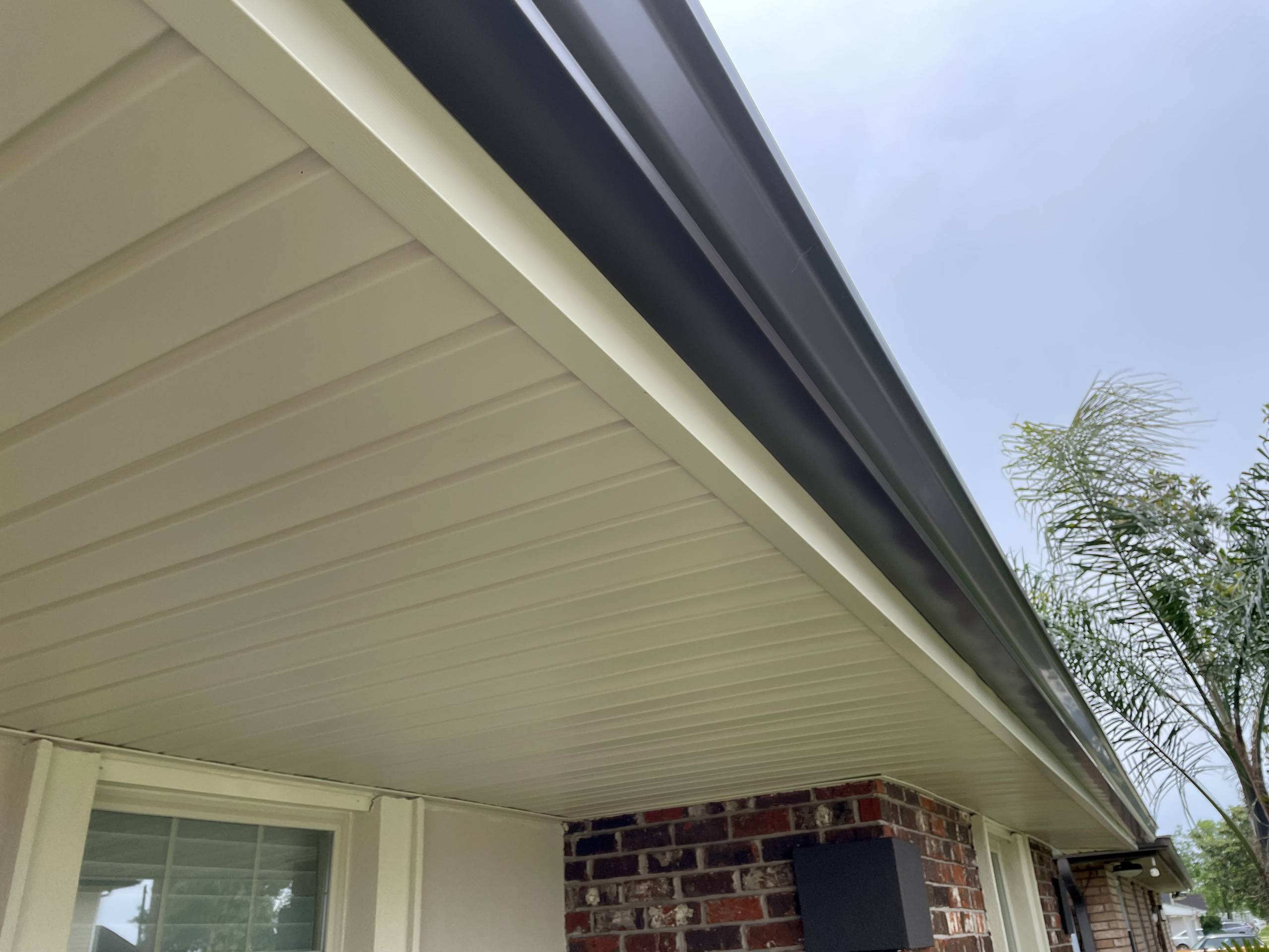 FASCIA-SOFFIT-SIDING-GUTTERS-3-scaled