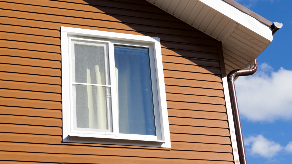 What Makes Vinyl Siding Storm-Resistant in 2024?